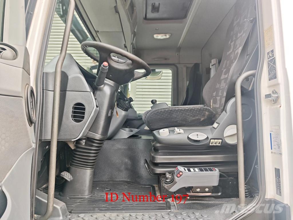 Mercedes-Benz Actros 2641 6x4 HiabMultilift XR21S51 Vrachtwagen met containersysteem
