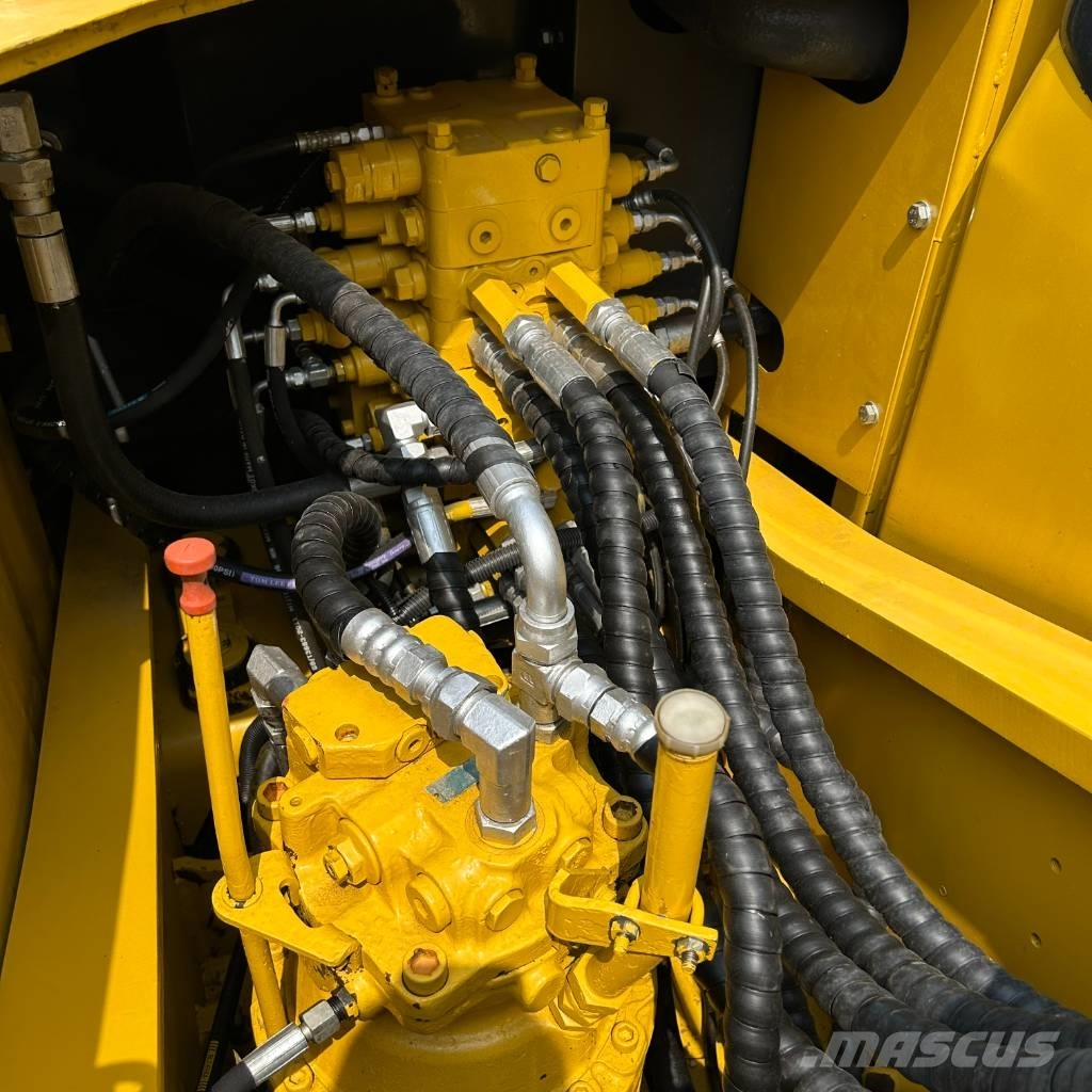Komatsu 160 Escavadeiras de esteiras