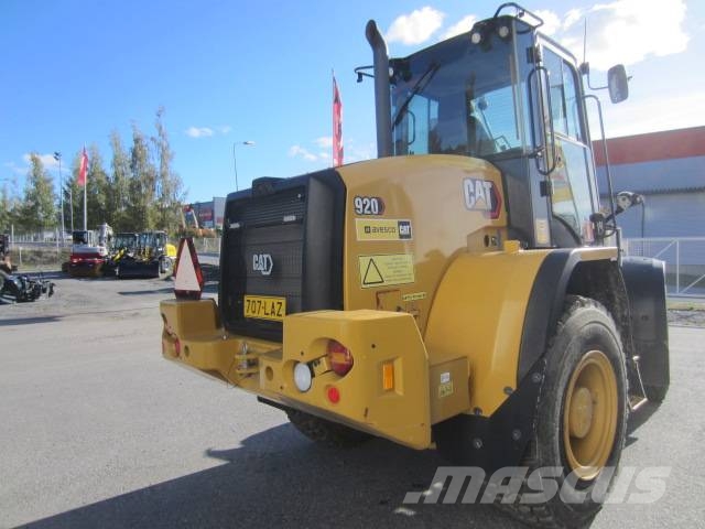 CAT 920 Pyöräkuormaajat