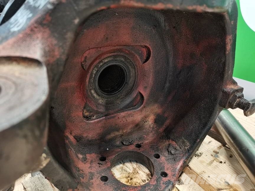 New Holland LM 445 {satellite basket Spicer} Axles