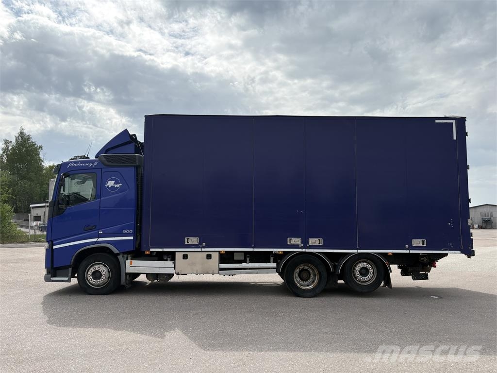 Volvo FH500 6x2 Camiones con caja de remolque