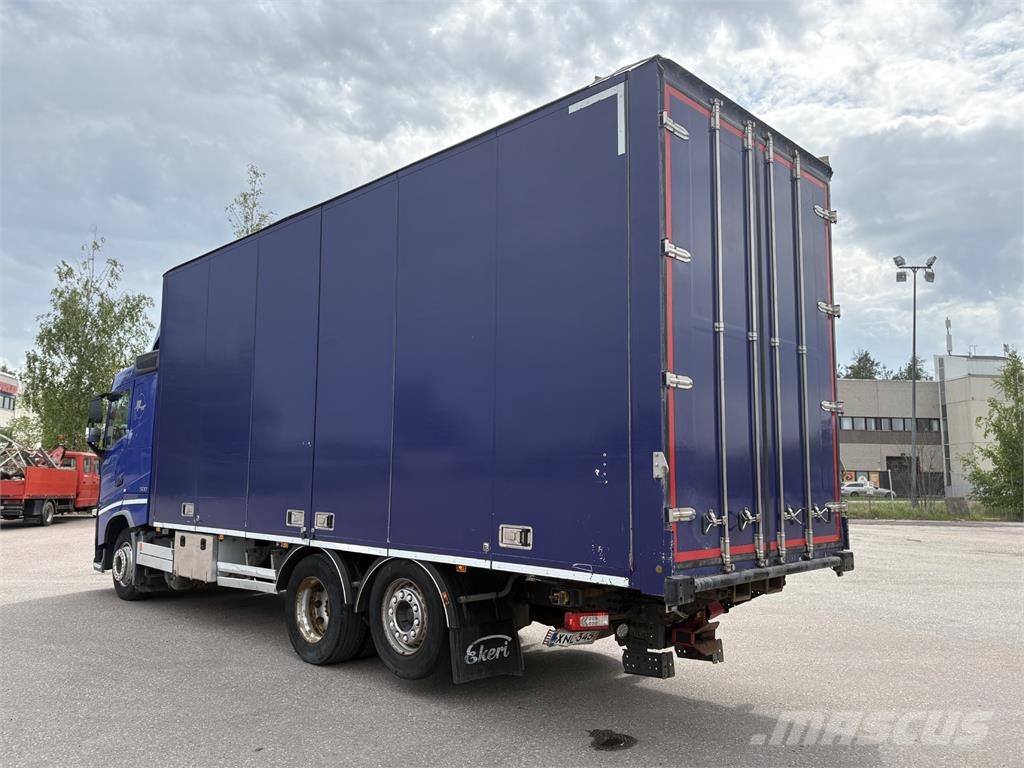 Volvo FH500 6x2 Camiones con caja de remolque