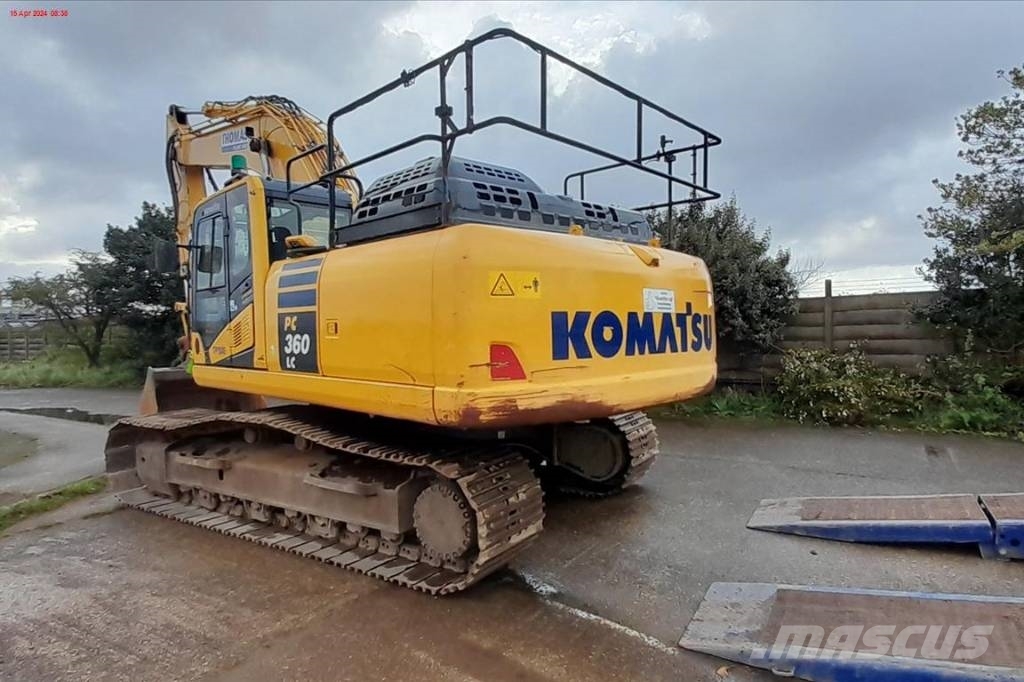 Komatsu PC 360 LC-11 Paletli ekskavatörler