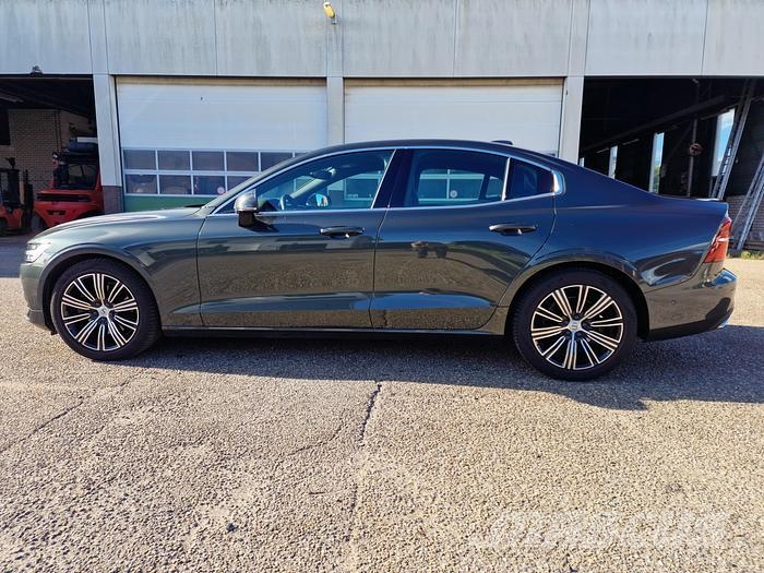 Volvo S60 2.0 T4 Inscription | 25.500km | Harman Kardon Voiture