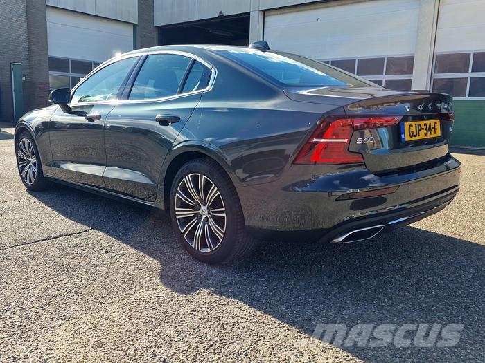 Volvo S60 2.0 T4 Inscription | 25.500km | Harman Kardon Voiture