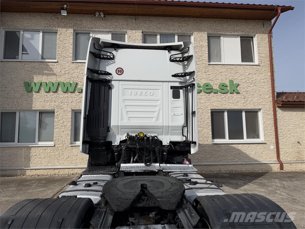 Iveco Stralis VIN 855 Cavalos mecânicos