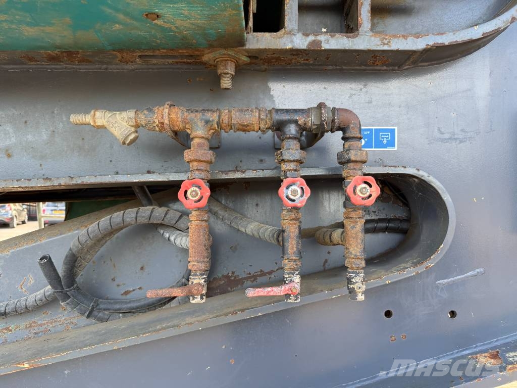 PowerScreen Premiertrak 1180 - Jaw Crusher / CAT Engine Mobile crushers