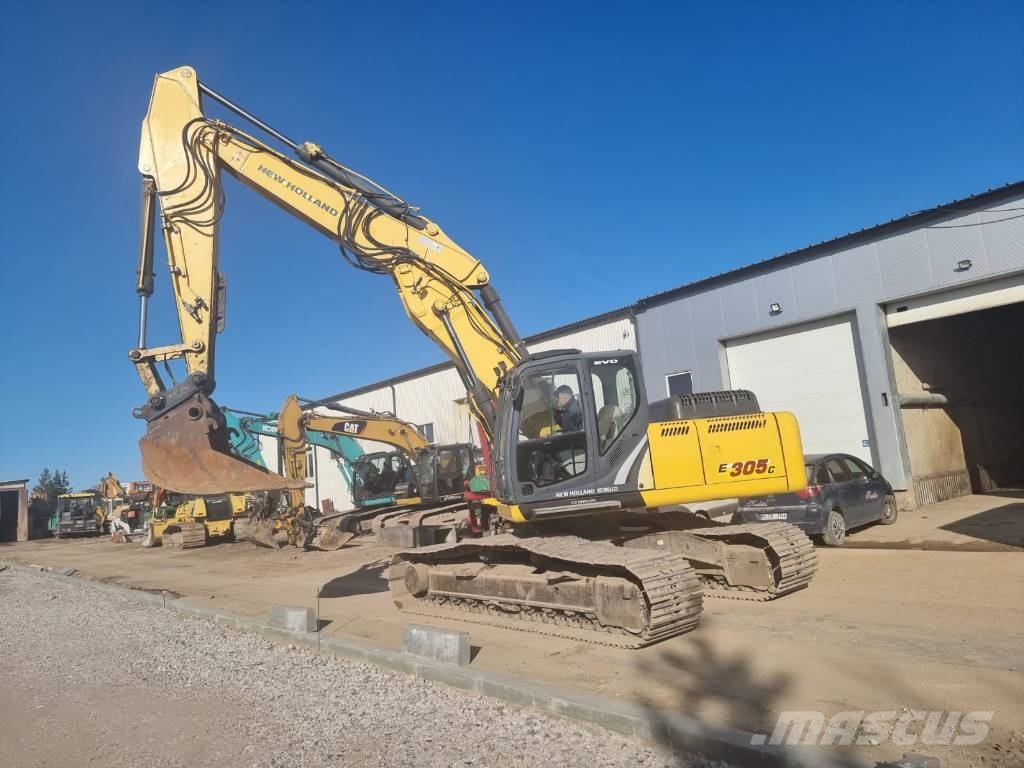 New Holland Kobelco E305 Crawler excavators