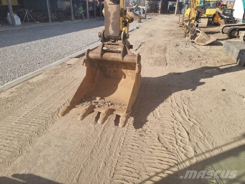 New Holland Kobelco E305 Crawler excavators