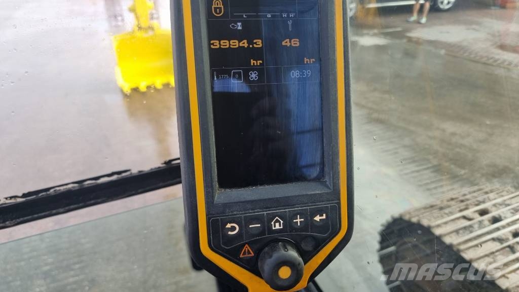 JCB JS 220 LC Long 16,5m Pelle sur chenilles