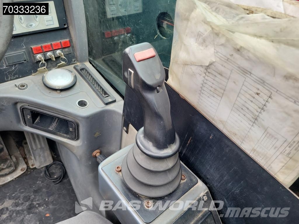 Demag AC25 Raske maastiku tõstukid