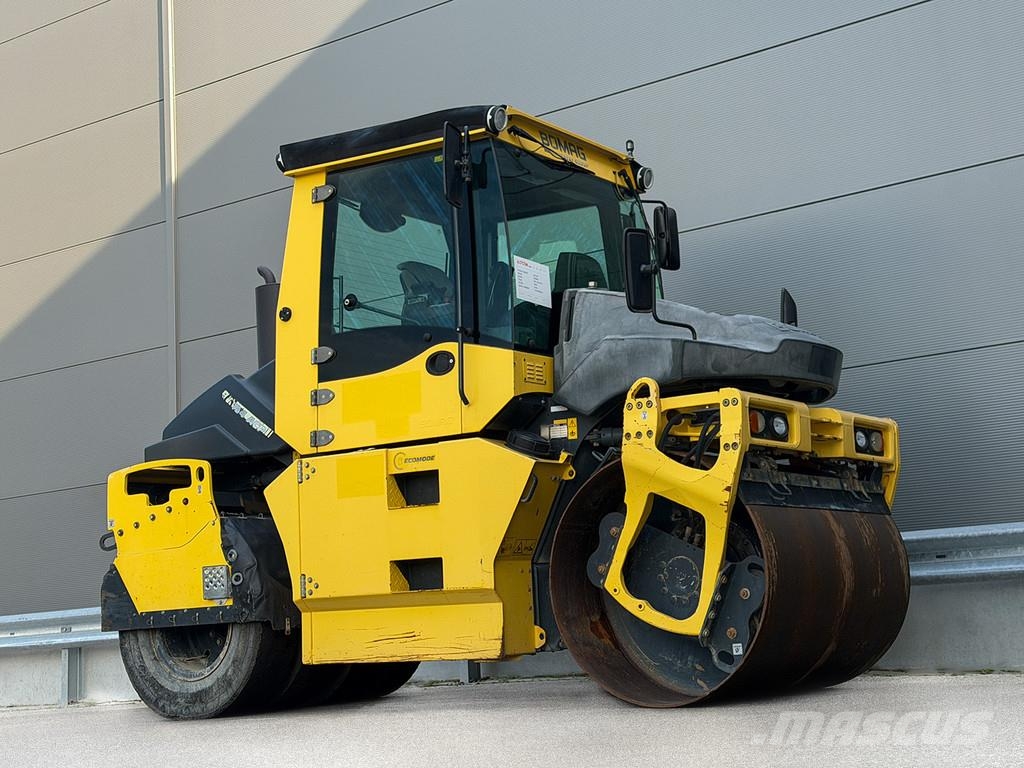 Bomag BW 154 ACP-4 Kombinált hengerek