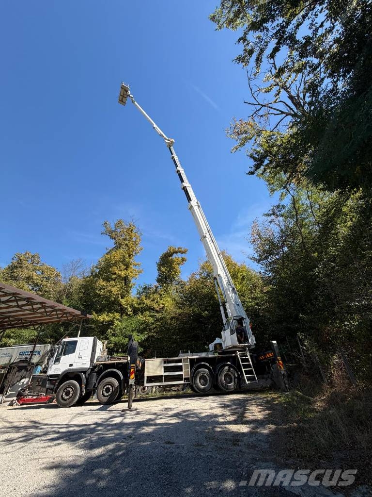 Bronto Skylift S70 MDT Camion nacelle