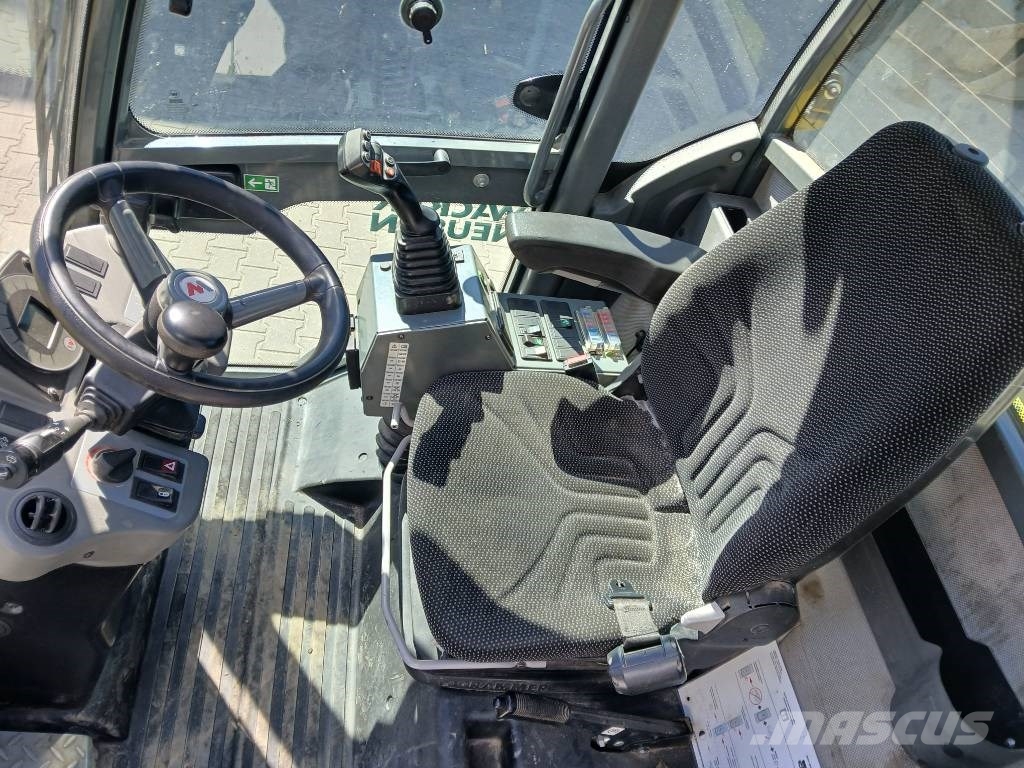 Wacker Neuson WL 52 لوادر بعجل