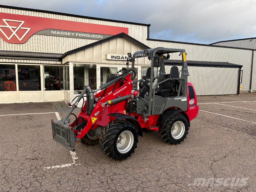 Weidemann 1280 لوادر صغيرة