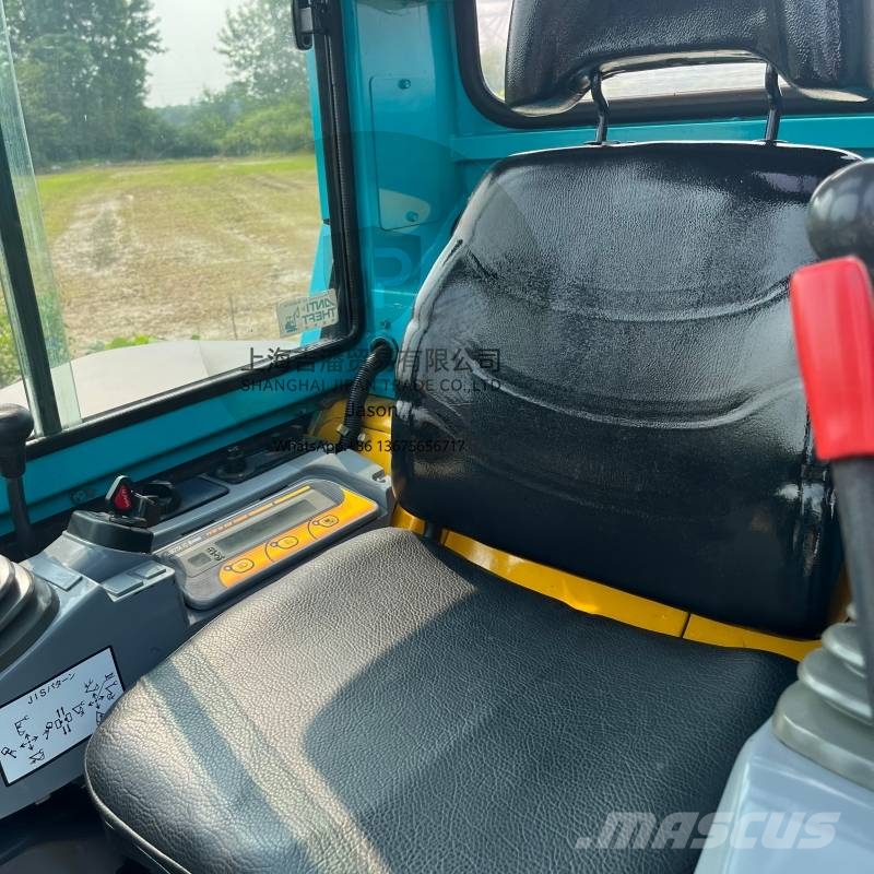 Kubota KX 135 소형 굴삭기 7톤 미만