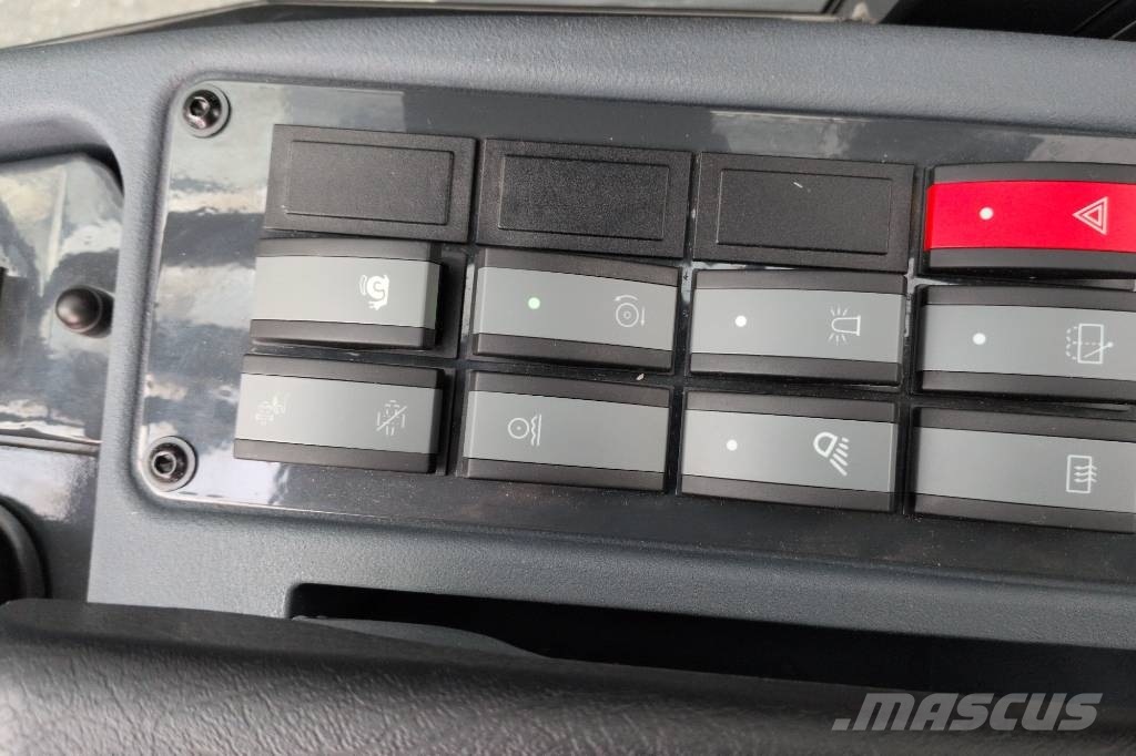 Komatsu WA 80M-8EO Kampanj! Plogmaskin Tekerlekli yükleyiciler