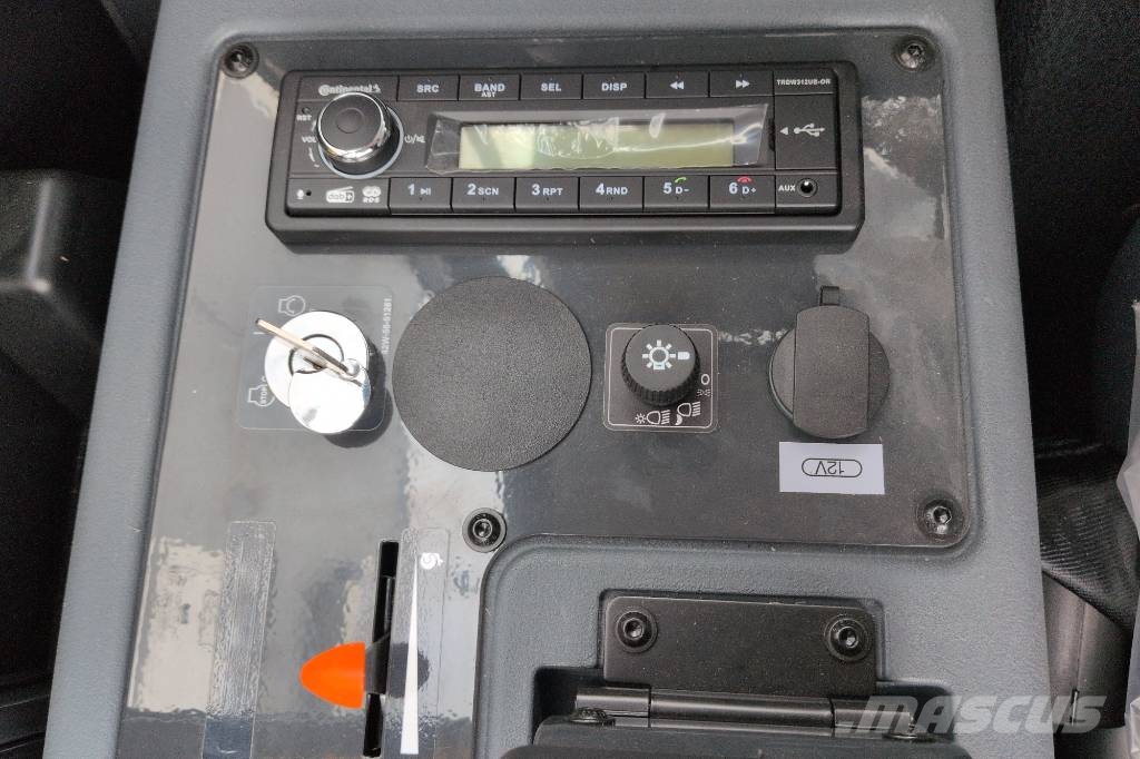 Komatsu WA 80M-8EO Kampanj! Plogmaskin Tekerlekli yükleyiciler