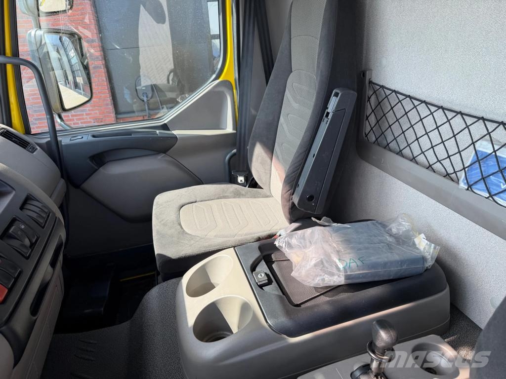 DAF LF 45 Machinetransporter Hydraulic ramps 48.000 km Camiones portacoches