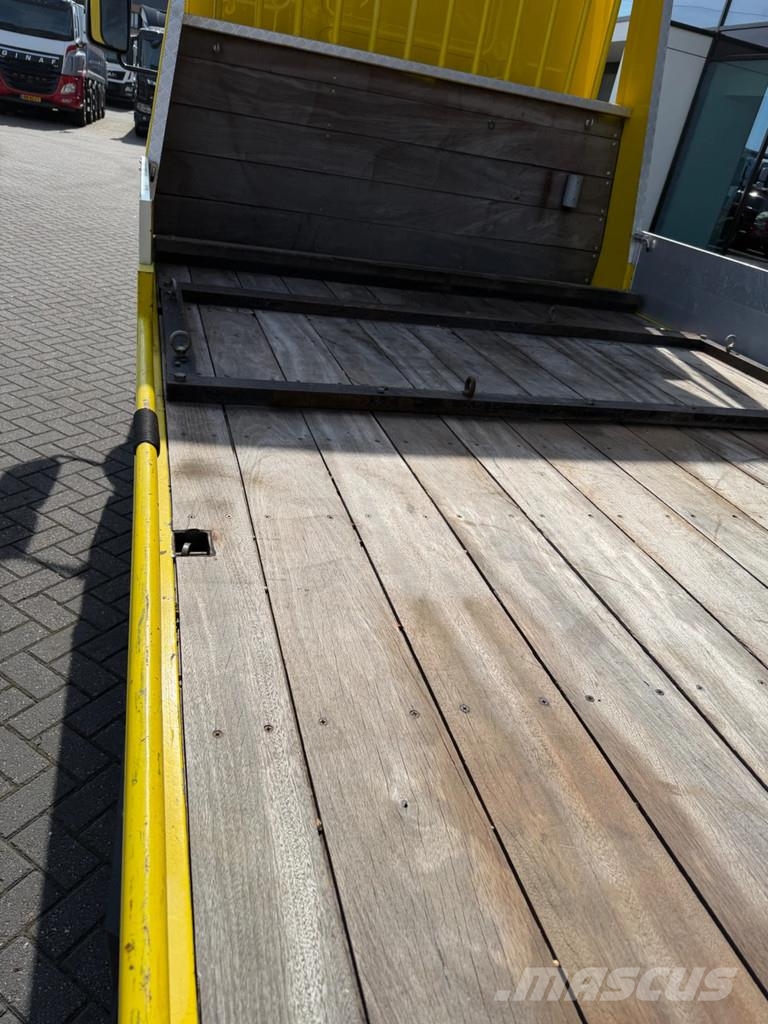 DAF LF 45 Machinetransporter Hydraulic ramps 48.000 km Camiones portacoches