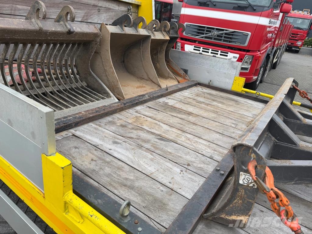 DAF LF 45 Machinetransporter Hydraulic ramps 48.000 km Camiones portacoches