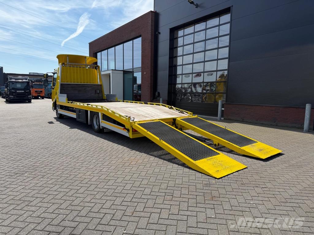 DAF LF 45 Machinetransporter Hydraulic ramps 48.000 km Camiones portacoches