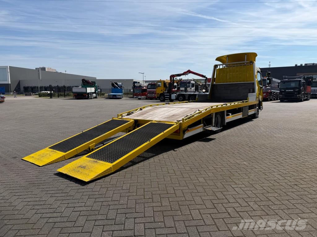 DAF LF 45 Machinetransporter Hydraulic ramps 48.000 km Camiones portacoches