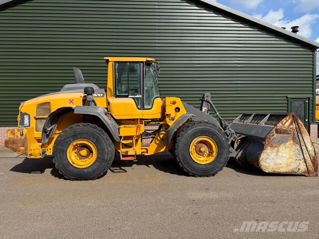 Volvo L 110 H Pale gommate