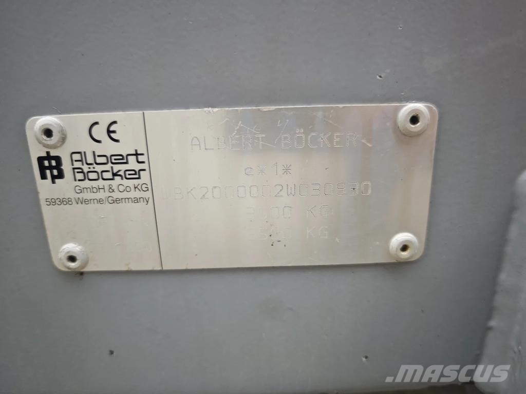 Böcker AHK 27/1200 رافعات صالحة لكل أنواع الطرق