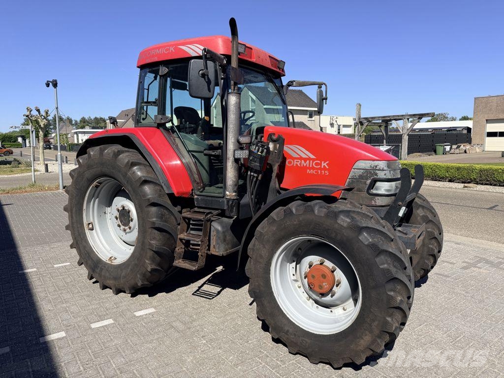 McCormick MC115 Traktory