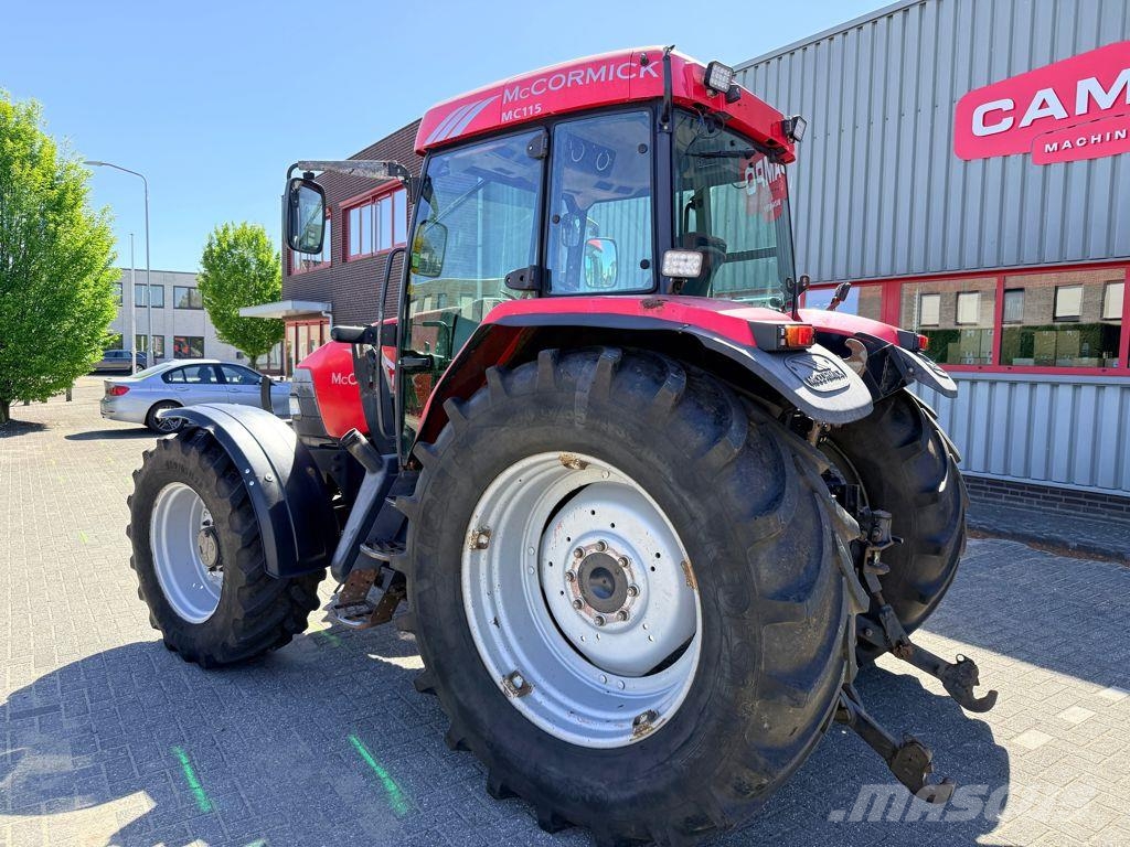McCormick MC115 Traktory