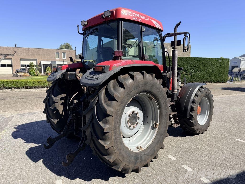 McCormick MC115 Traktory