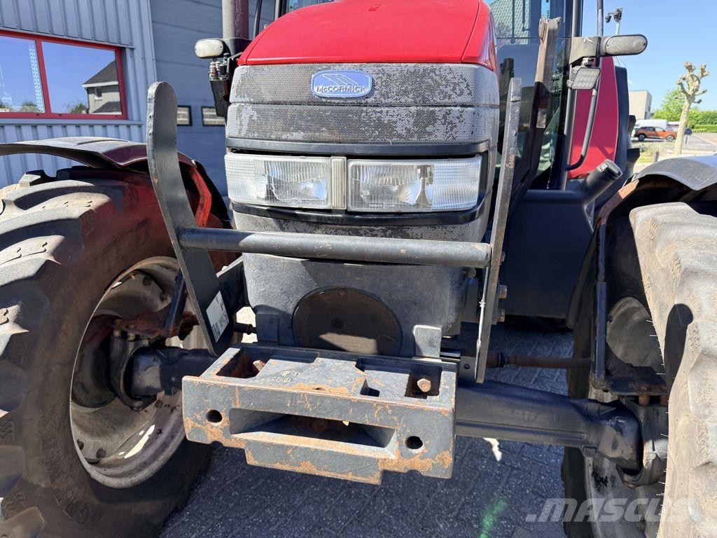 McCormick MC115 Traktory
