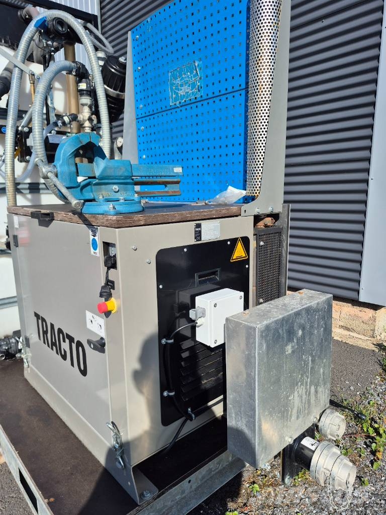 Tracto - Grundodrill 15XP الحفارات الأفقية