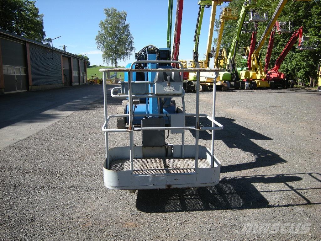 Manitou 170 AET Колінчаті підйомники
