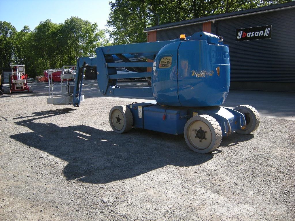 Manitou 170 AET Колінчаті підйомники