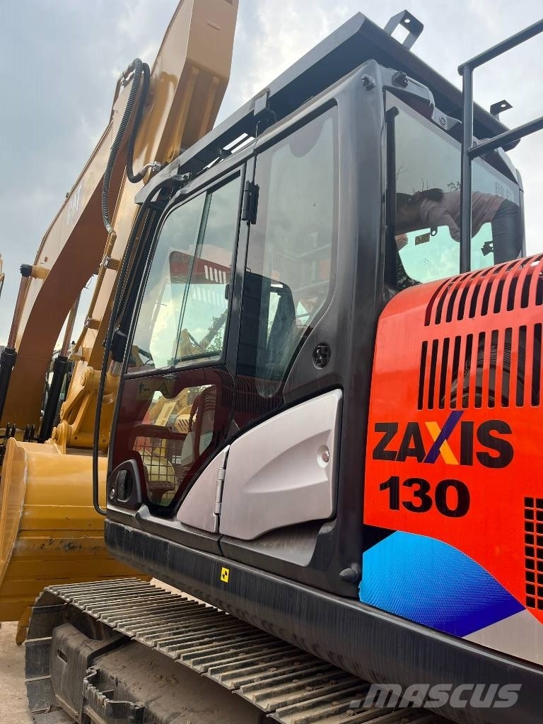 Hitachi ZX 130 Lánctalpas kotrók