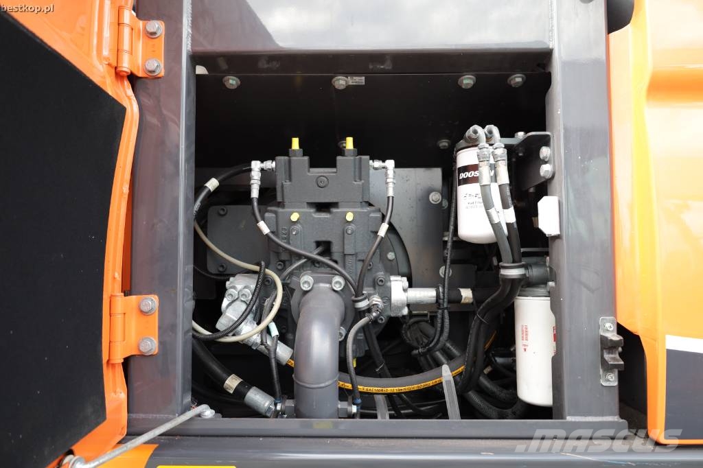 Doosan DX 170 W-5 Wielgraafmachines