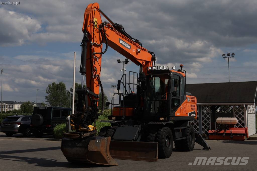 Doosan DX 170 W-5 Wielgraafmachines