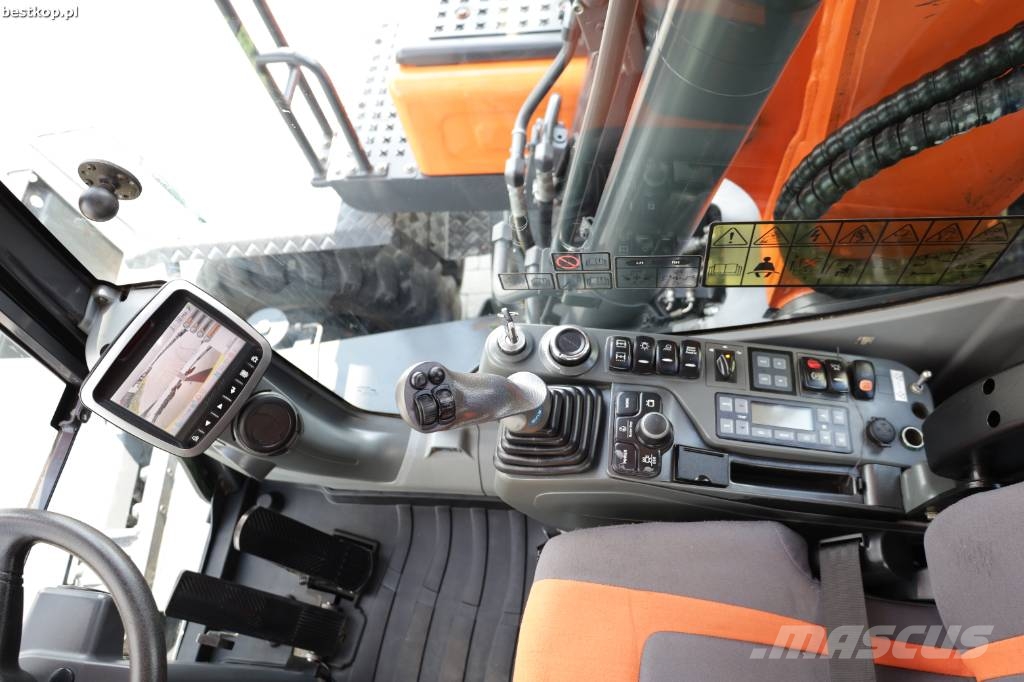 Doosan DX 170 W-5 Wielgraafmachines