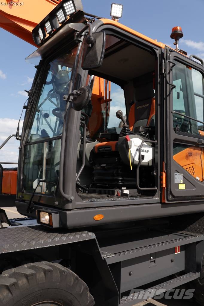 Doosan DX 170 W-5 Wielgraafmachines