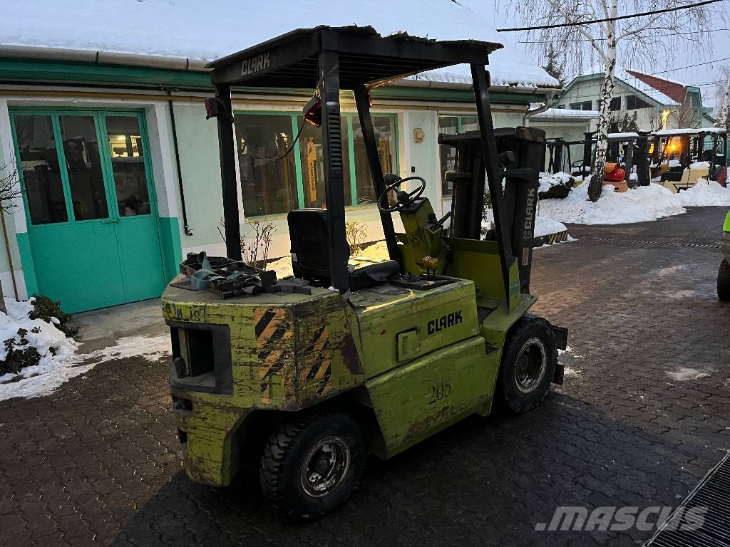 Clark GPM25N V-4277 INW Газовые погрузчики