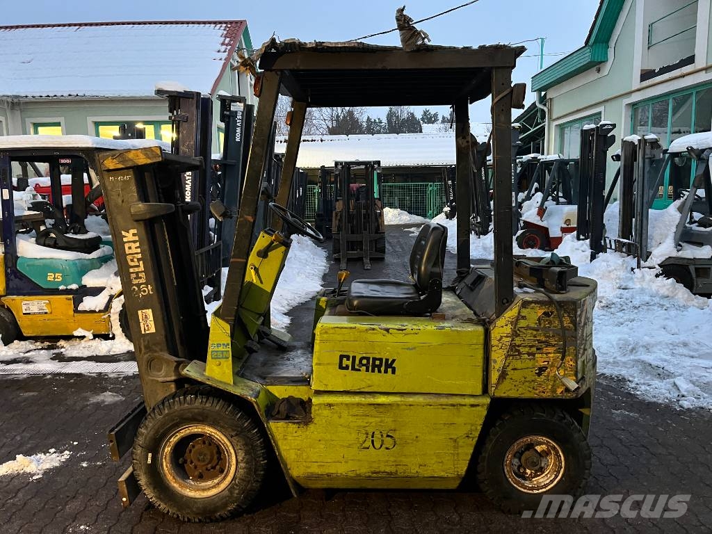 Clark GPM25N V-4277 INW EO Plinski viličari