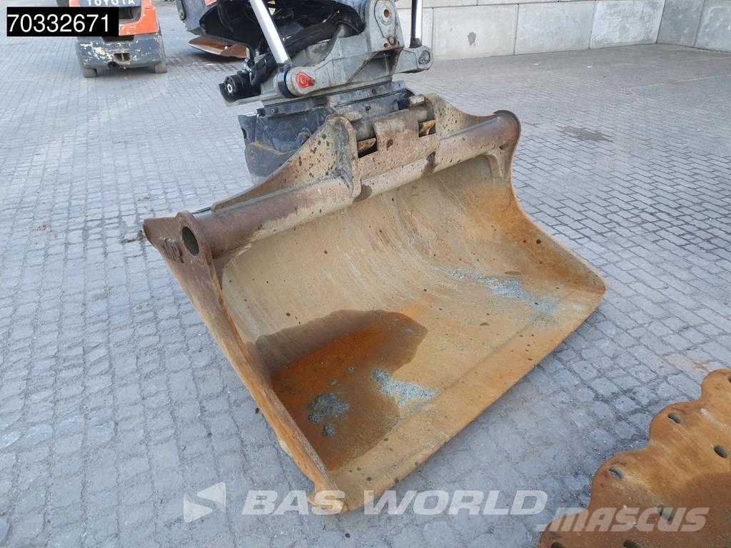 Doosan DX300 LC-5 GPS - Tiltrotator Gravemaskiner på larvebånd