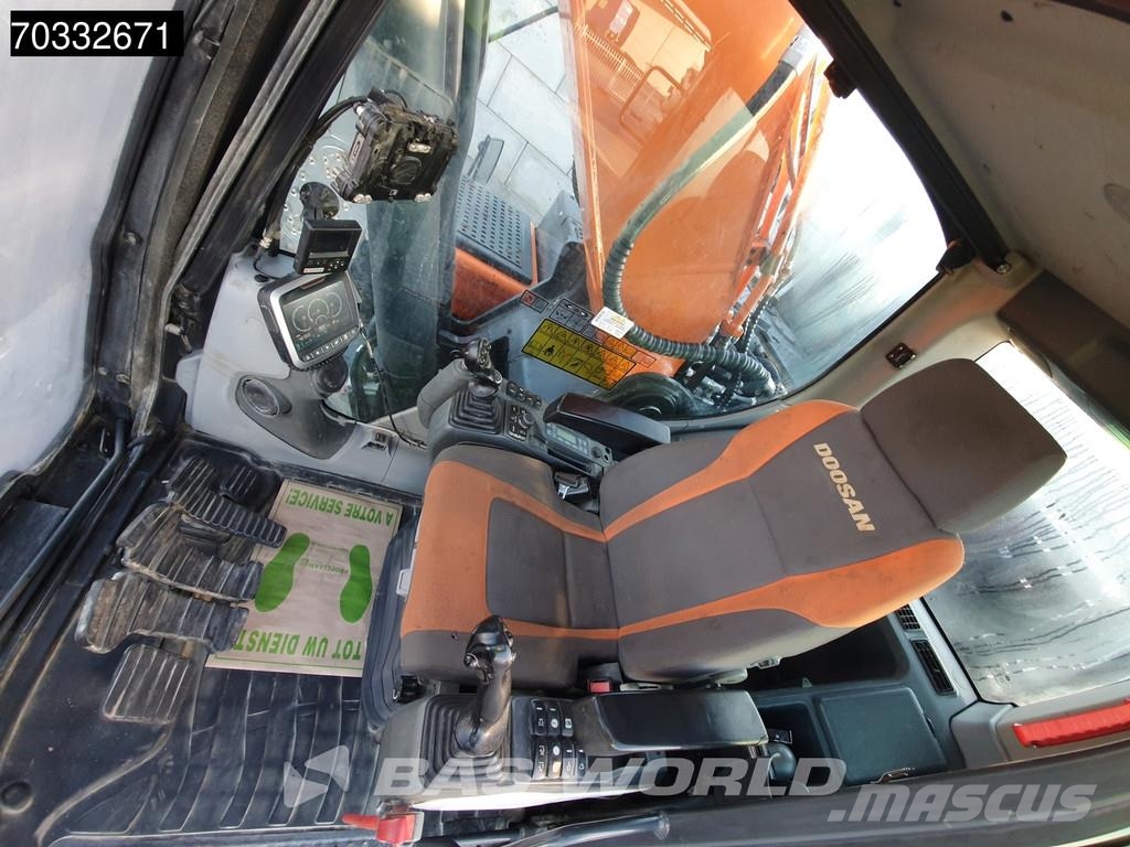 Doosan DX300 LC-5 GPS - Tiltrotator Gravemaskiner på larvebånd