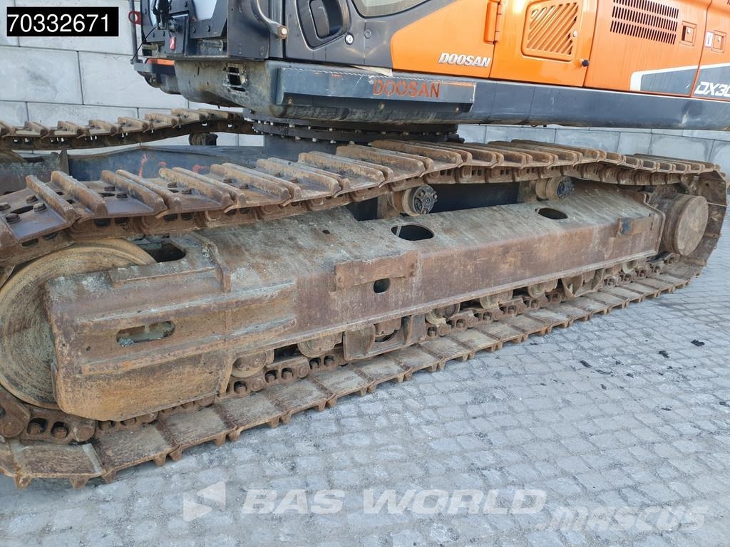 Doosan DX300 LC-5 GPS - Tiltrotator Gravemaskiner på larvebånd