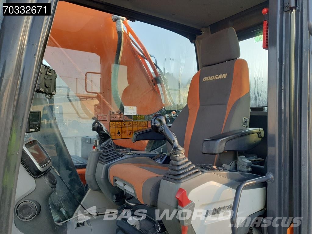 Doosan DX300 LC-5 GPS - Tiltrotator Gravemaskiner på larvebånd