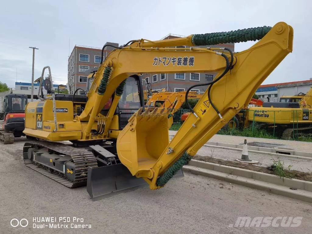 Komatsu PC130 Paletli ekskavatörler