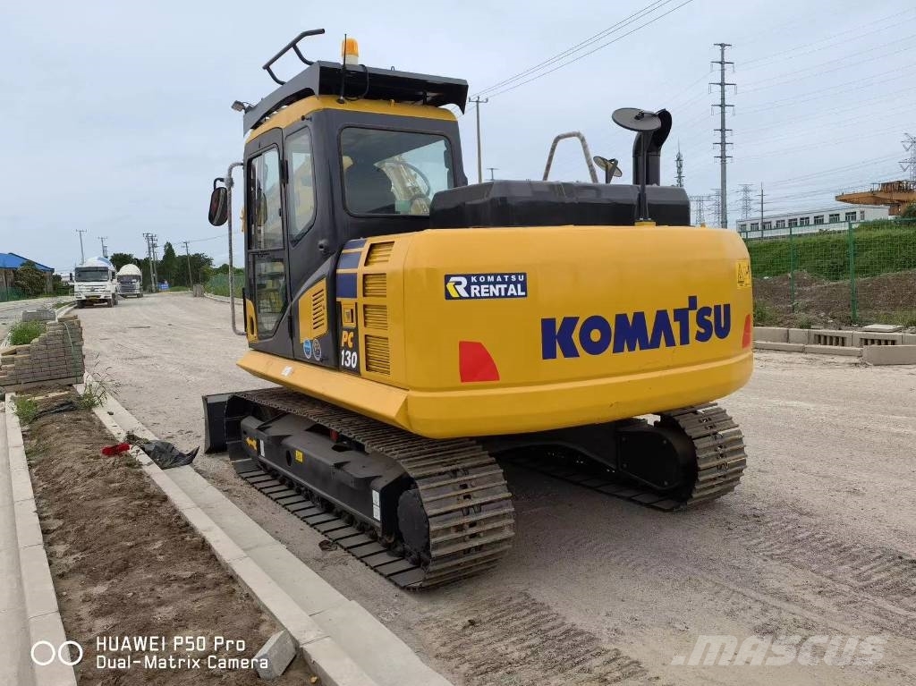 Komatsu PC130 Paletli ekskavatörler