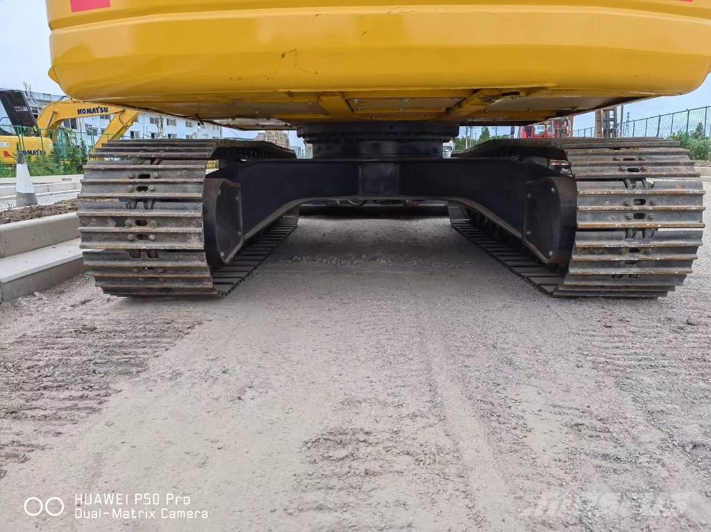 Komatsu PC130 Paletli ekskavatörler